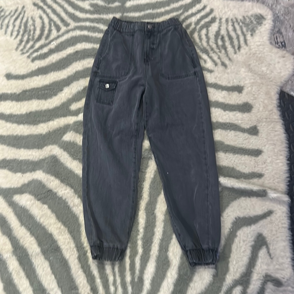 Women’s small Forever 21 Jeans